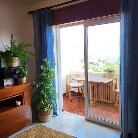 Studio Apartment With Sea View & Fibre Internet Albufeira Extérieur photo